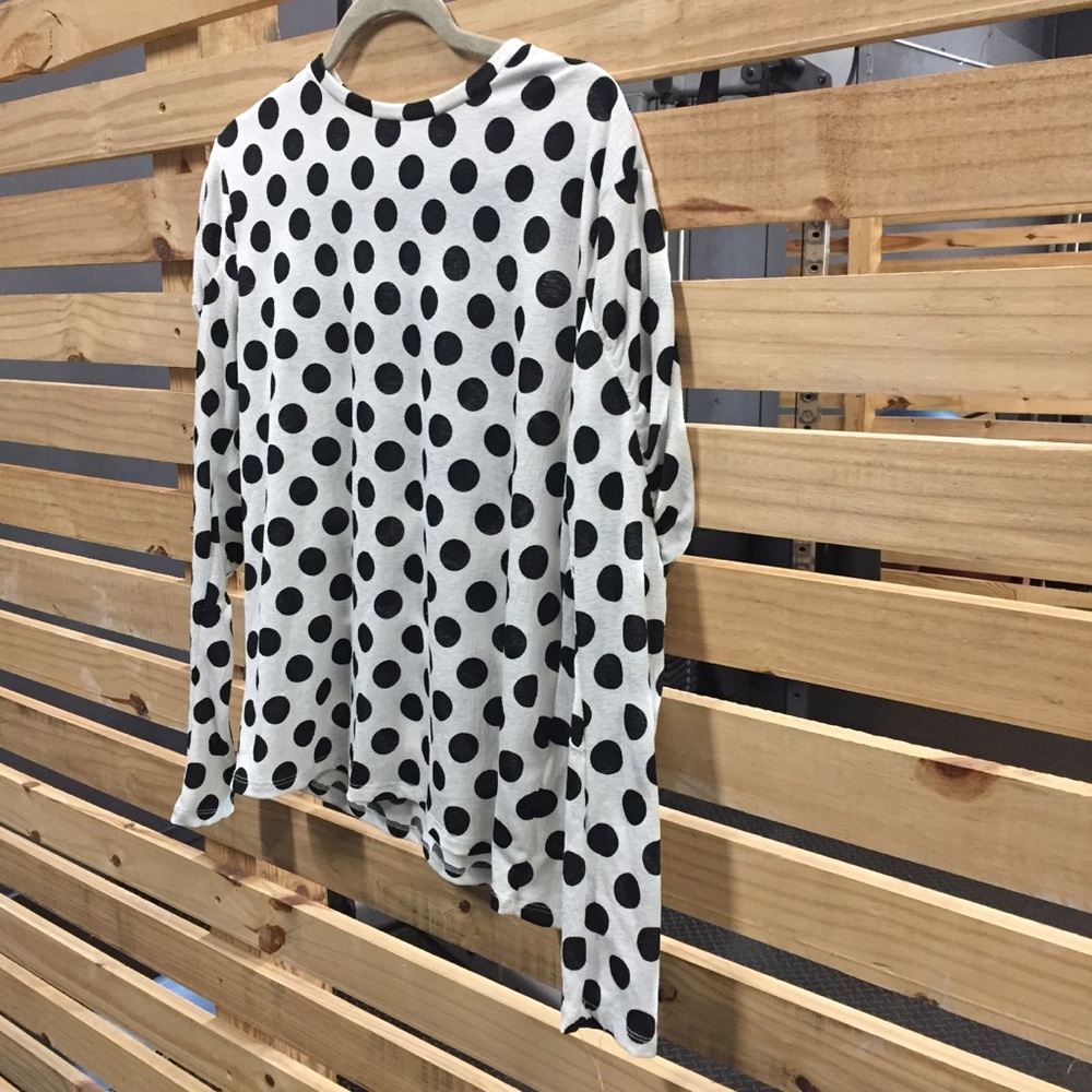 Used black and white polka dots Zara Top